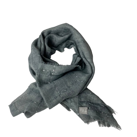 Tilo women’s Gray Scarf Wrap with Silver Sequins 74”x 36" - Picture 2 of 2